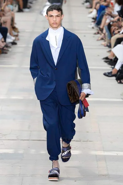 Look 5